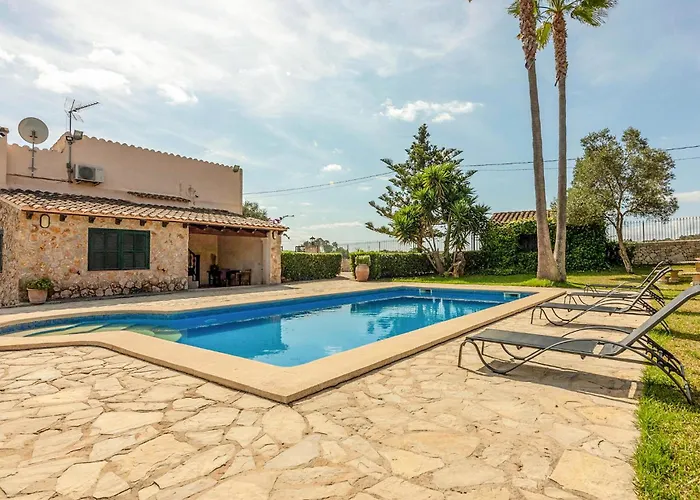 Nice Home In Sineu